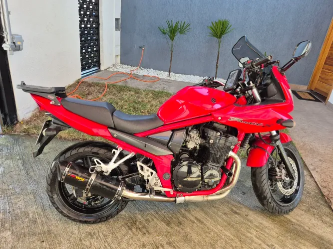 Bandit S 650cc 2008 ótimo estado.