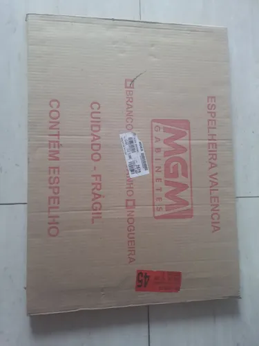 Espelho novo tamanho 070 X 0,50 com moldura na embalagem