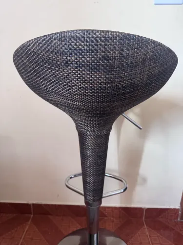 Conjunto de banquetas de rattan e alumínio com 4 estágios de regulagem de altura