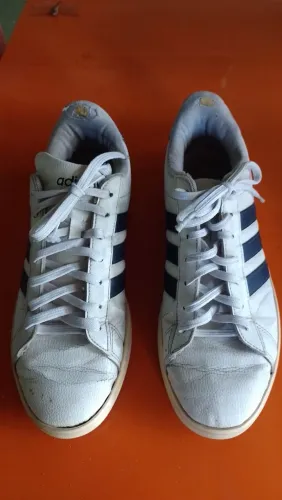 Tênis Adidas masculino 42