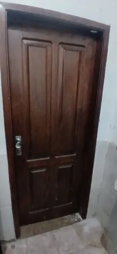 Porta madeira maciça 2,10 x 0,80