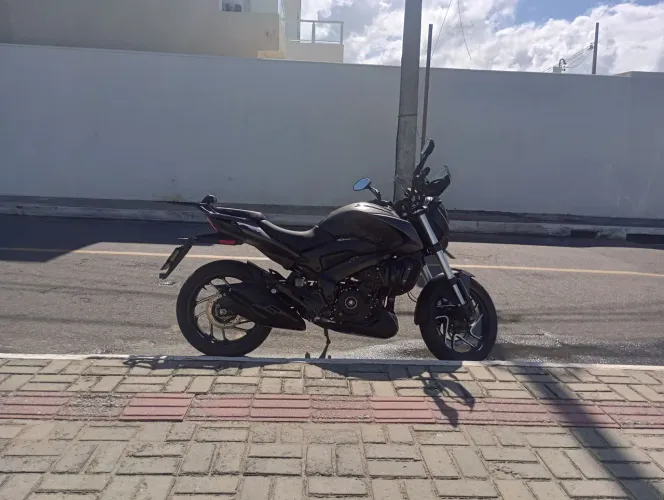 Vendo moto Dominar 400 25/25 na garantia de fábrica.. ZAP 71- *