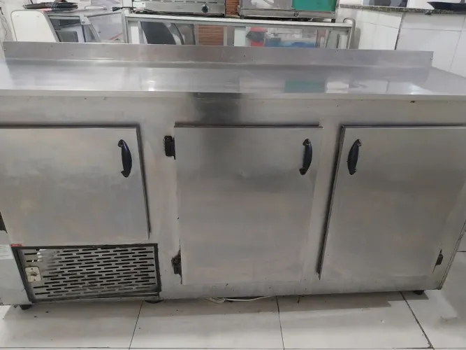 Balcão refrigerado de inox Conservex