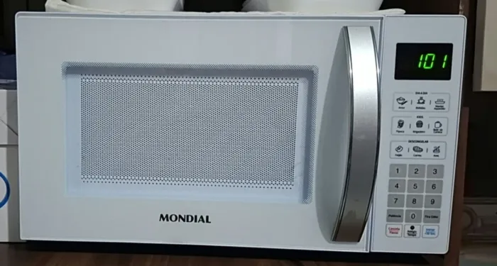 Micro-ondas Mondial 127v ótimo estado de conservação <br><br>3'meses de garantia!orim