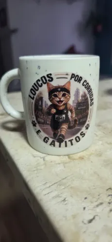 Caneca orgânica personalizada de gatinho