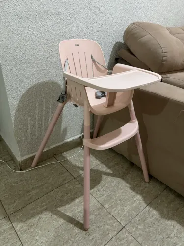 Cadeirão burigotto rosa