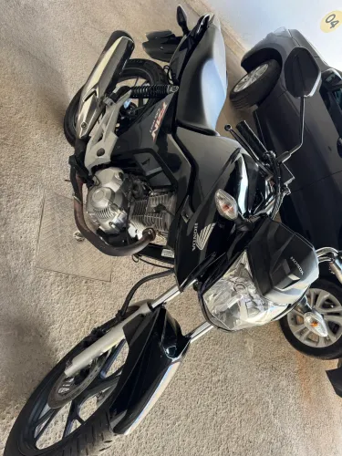Vendo se uma moto fan 160 