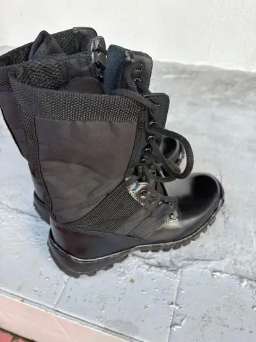 Coturno Militar