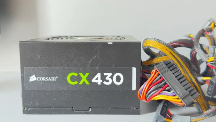 Fonte Corsair Cx430 - 430w Preto