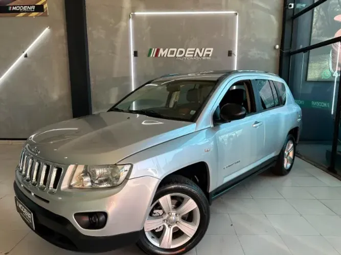 Jeep Compass Sport 2.0 16V 156cv 5P 2012