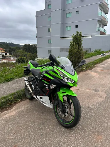 Kawasaki 400 2022