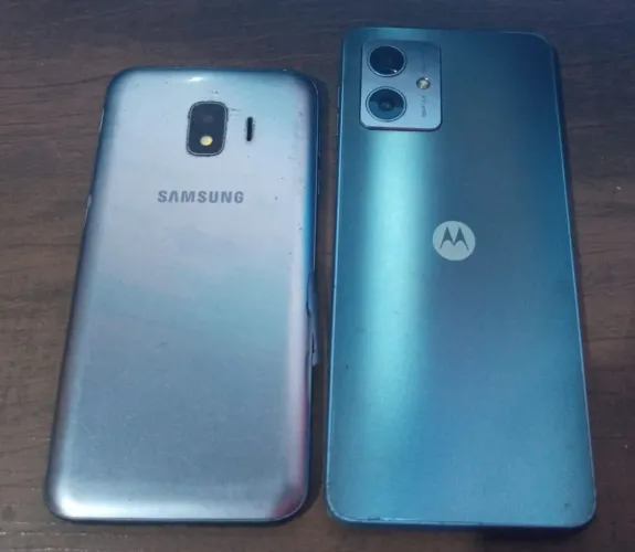 2 Celulares com defeito (ler descrição)