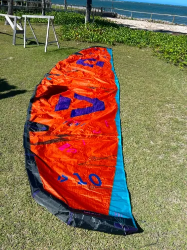 Kite surf Duotone Dice SLS 2025 