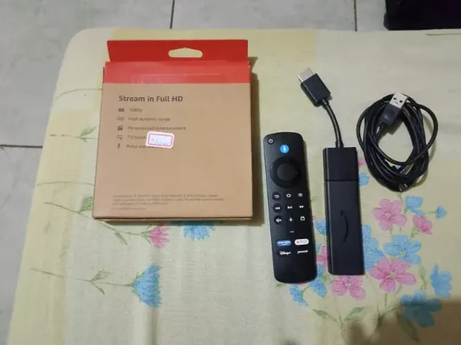 Tv Stick da Amazon com Lexa, novo. Whatsapp: *