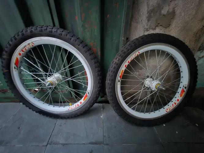 Par de roda aero vmaxx aro 20 - novas