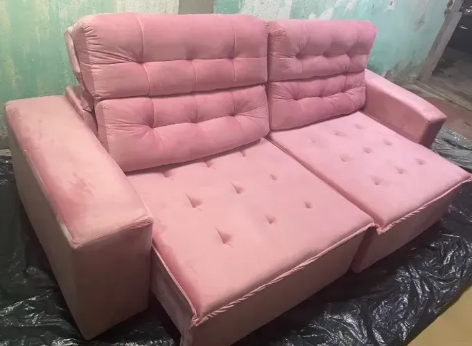 Sofá Rosa Novo