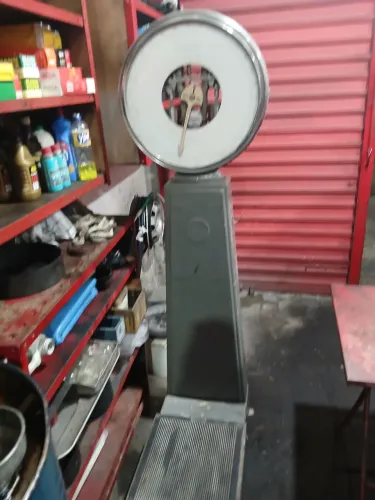 Balança de farmácia antiga