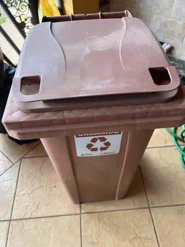 Lixeira 120 litros
