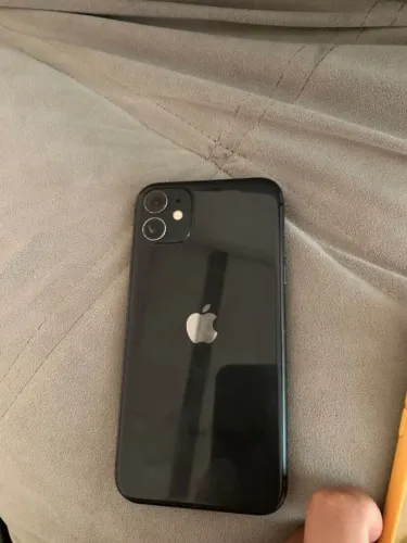 iPhone 11 128gb bateria 70% câmeras funcionando perfeitamente Face ID 