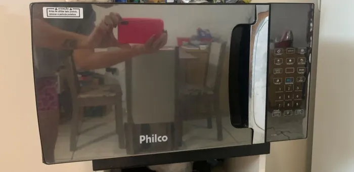 Micro-ondas Philco 28L Prata Espelhado Pintura Limpa Fácil PMO30S 127V
