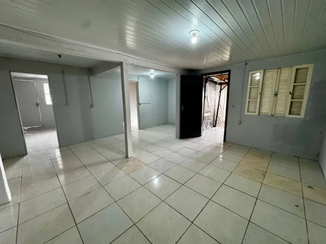Casa com 2 dormitórios para alugar, 60 m² por R$ 1.305,00/mês - União - Estância Velha/RS