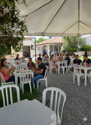 VAGA PARA CHURRASQUEIRO