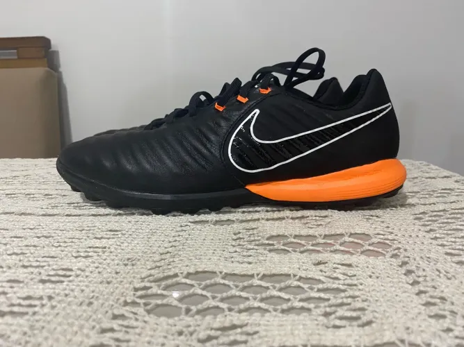 Chuteira Society Nike Tiempo Lunar Legend X 7 Pro TF