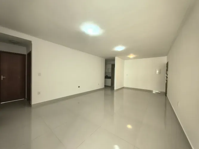 Apartamento de Primeiro Andar no Lagoa Santa com 2 Vagas de Garagem, Varanda nos Fundos e
