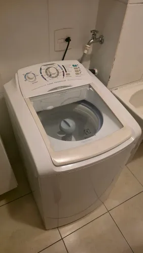 Máquina de Lavar Electrolux 10kg LT10B