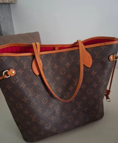 Neverfull em Couro Linha Italiana 