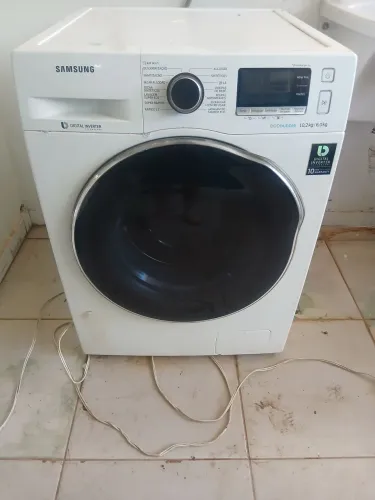 Lava e seca Samsung inverter WD10J