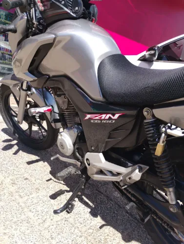 Vendo cg fan 160 2023