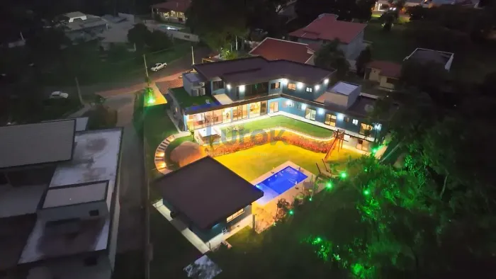 Casa à venda, no Clube de Campo em Valinhos, SP