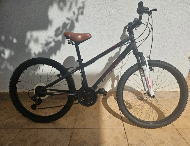 Bicicleta Decathlon MTB 200 aro 24