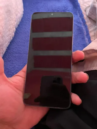 Vendo celular POCO C65 550 