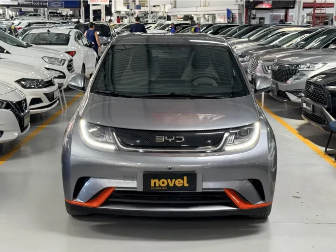 BYD Dolphin EV (Elétrico) 2026