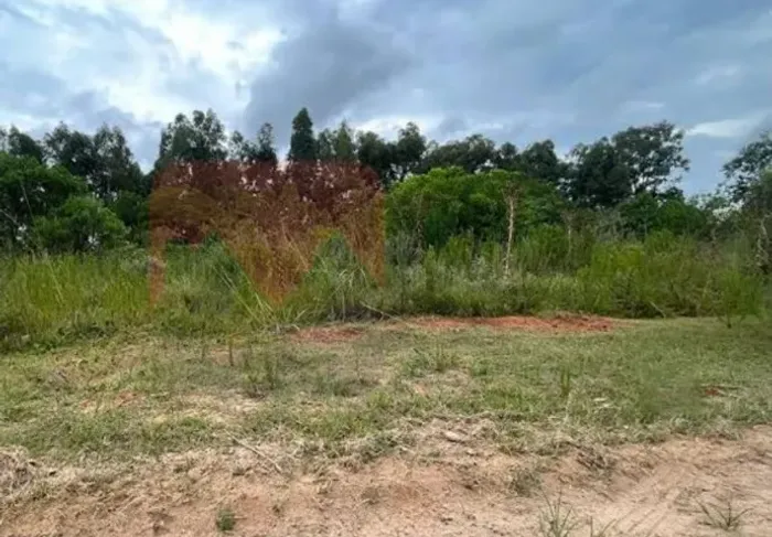 Terreno disponível para venda em frente ao Alphaville - 600m² 