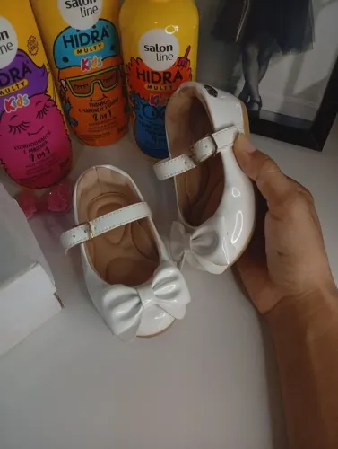 Sapatilha de Bebê Branca - Tam 19