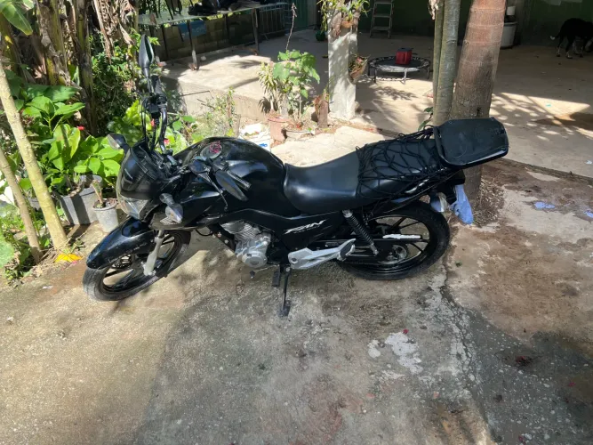 Vendo moto completa