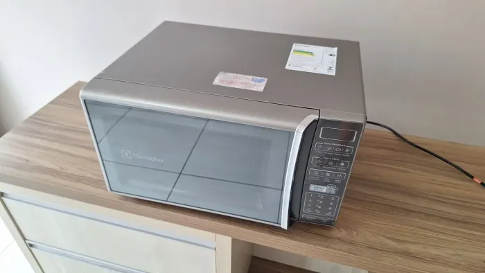 Microondas Electrolux 27 litros MS37R