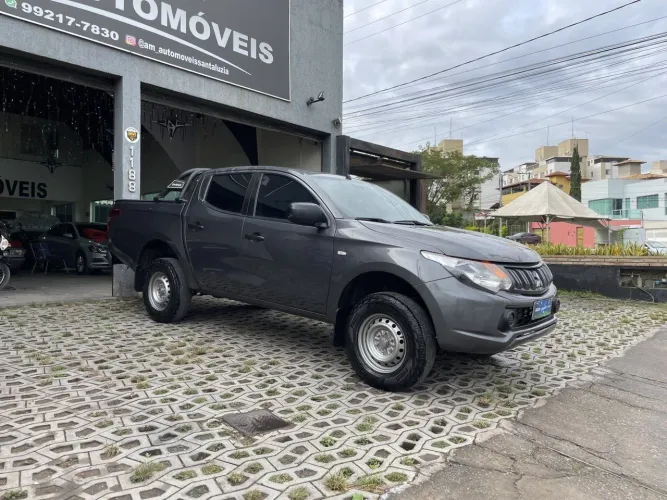 Mitsubishi L200 2.4 16V Turbo Diesel Sport GL CD 4P 4X4 Manual 2021