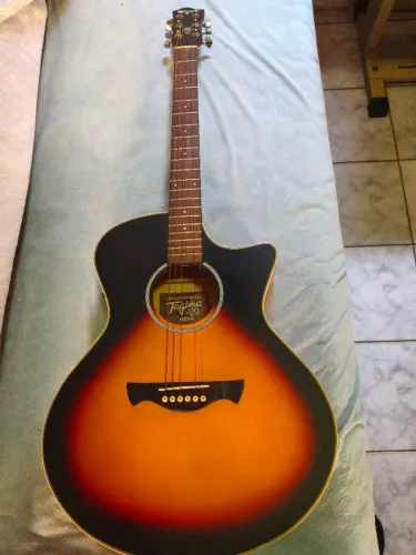 Tagima tw29 elétrico