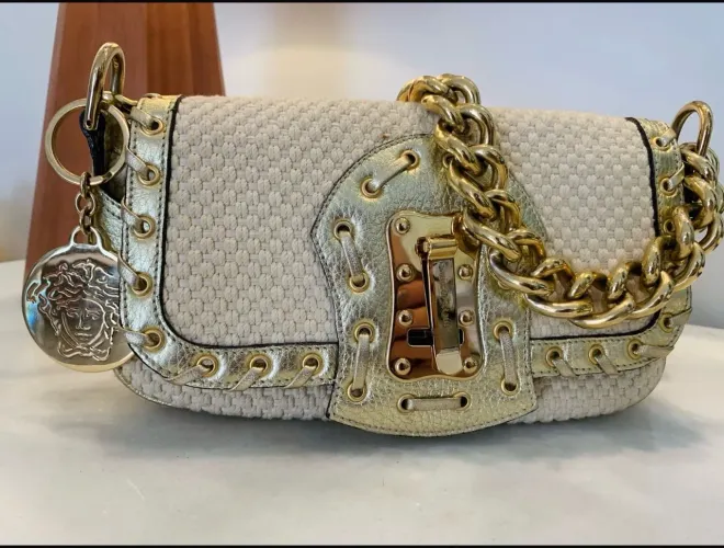 bolsa de ombro versace dourada