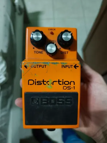 Pedal Boss ds1