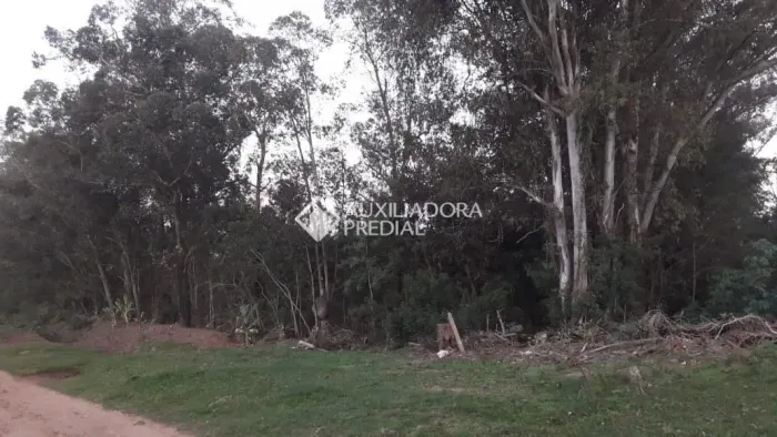 Terreno no bairro Guaíba Country Club