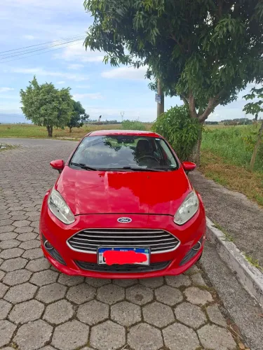 Ford Fiesta Sedan 1.6 16V Flex Aut. 2015