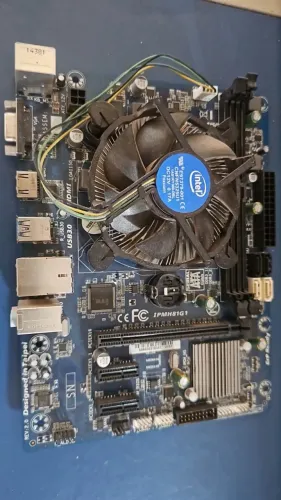 Placa Mãe Lga1150 Intel ipmh81g1 6gb Usb 3.0 Core i3/i5 - Negociável