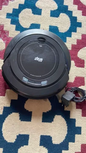 Robo aspirador w90 vare aspira e passa pano 30 Wap cor preto