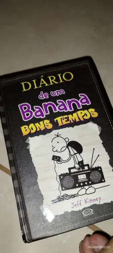 Livros coleção diário de um banana