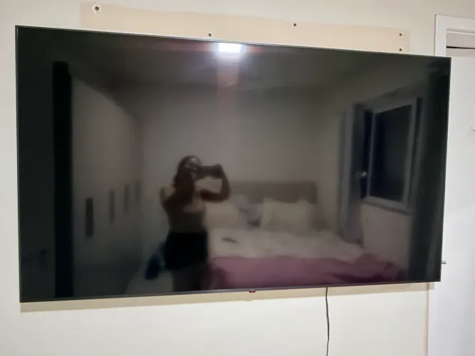 TV LG 75 polegadas pouco tempo de uso